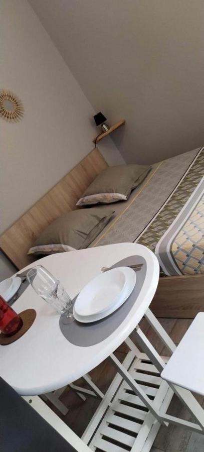 Appartement Calme Et Bien Situe 塔布 外观 照片